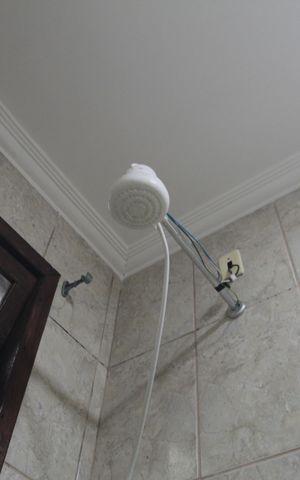 Casa à venda com 135m², 3 quartos e 4 vagasBanheiro Social 2