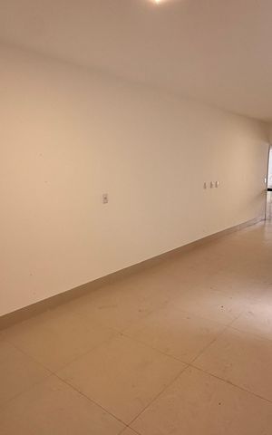 Casa para alugar com 129m², 3 quartos e 2 vagasSala