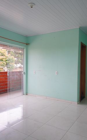 Casa à venda com 130m², 3 quartos e 1 vagaSALA