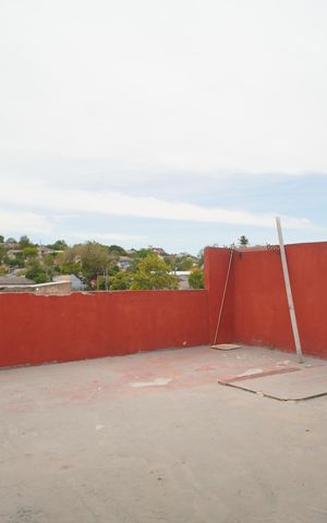 Casa à venda com 130m², 3 quartos e 1 vagaTerraço