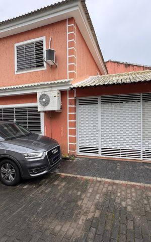 Casa de condomínio para alugar com 153m², 2 quartos e 2 vagas Casa de condomínio para alugar com 153m², 2 quartos e 2 vagasFachada