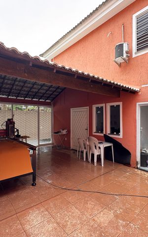 Casa de condomínio para alugar com 153m², 2 quartos e 2 vagas Casa de condomínio para alugar com 153m², 2 quartos e 2 vagasÁrea externa