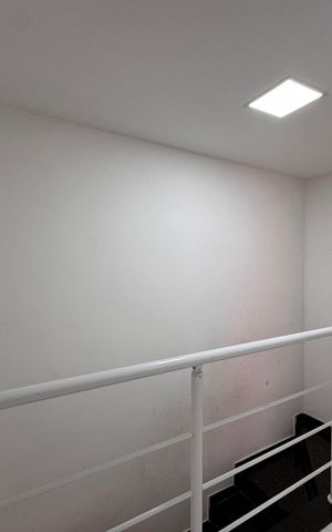 Casa de condomínio para alugar com 153m², 2 quartos e 2 vagas Casa de condomínio para alugar com 153m², 2 quartos e 2 vagasCorredor
