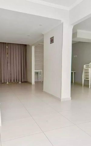 Apartamento à venda com 83m², 3 quartos e 2 vagas Apartamento à venda com 83m², 3 quartos e 2 vagasSalão de Festas