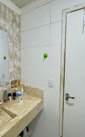 Apartamento à venda com 83m², 3 quartos e 2 vagas Apartamento à venda com 83m², 3 quartos e 2 vagasBanheiro 2