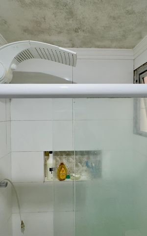 Apartamento à venda com 83m², 3 quartos e 2 vagas Apartamento à venda com 83m², 3 quartos e 2 vagasBanheiro 2