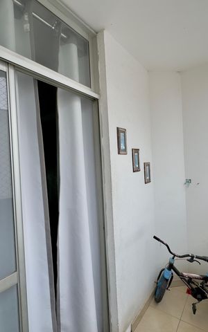 Apartamento à venda com 83m², 3 quartos e 2 vagas Apartamento à venda com 83m², 3 quartos e 2 vagasVaranda da Sala