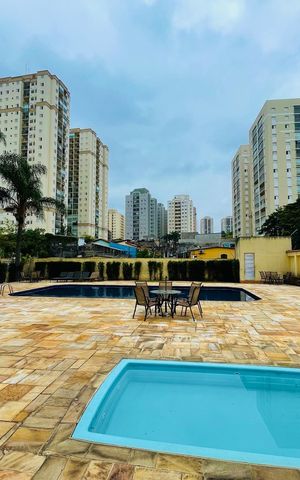 Apartamento à venda com 83m², 3 quartos e 2 vagas Apartamento à venda com 83m², 3 quartos e 2 vagasPiscina