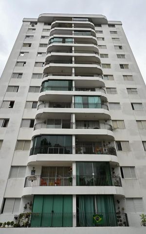 Apartamento para alugar com 84m², 3 quartos e 2 vagasFachada