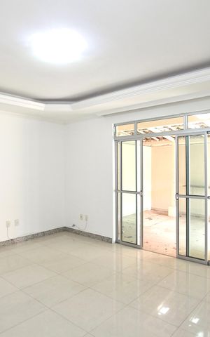 Apartamento para alugar com 130m², 3 quartos e 2 vagas Apartamento para alugar com 130m², 3 quartos e 2 vagasSala