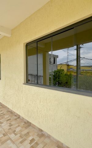 Casa para alugar com 252m², 3 quartos e 3 vagas Casa para alugar com 252m², 3 quartos e 3 vagasVaranda