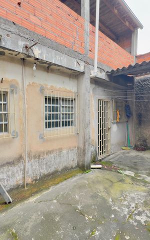 Casa para alugar com 252m², 3 quartos e 3 vagas Casa para alugar com 252m², 3 quartos e 3 vagasQuintal