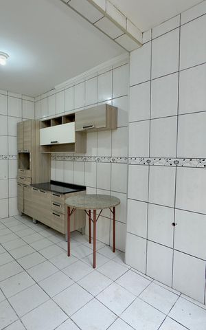Casa para alugar com 252m², 3 quartos e 3 vagas Casa para alugar com 252m², 3 quartos e 3 vagasCozinha