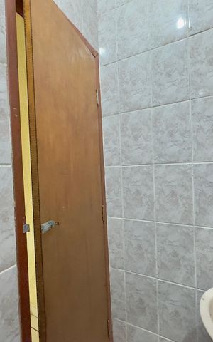 Casa para alugar com 252m², 3 quartos e 3 vagas Casa para alugar com 252m², 3 quartos e 3 vagasBanheiro 1