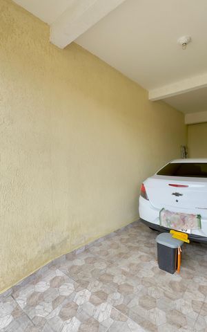 Casa para alugar com 252m², 3 quartos e 3 vagas Casa para alugar com 252m², 3 quartos e 3 vagasGaragem