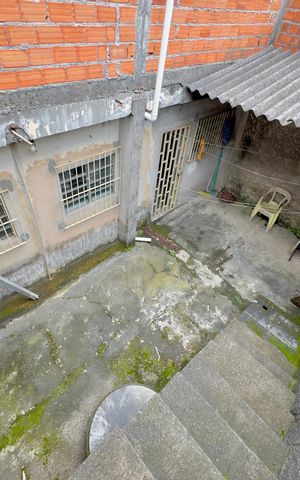 Casa para alugar com 252m², 3 quartos e 3 vagas Casa para alugar com 252m², 3 quartos e 3 vagasDetalhe da area de serviço