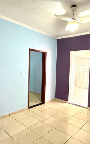 Casa para alugar com 80m², 2 quartos e 1 vaga Casa para alugar com 80m², 2 quartos e 1 vagaSala