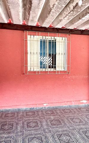 Casa para alugar com 80m², 2 quartos e 1 vaga Casa para alugar com 80m², 2 quartos e 1 vagaGaragem