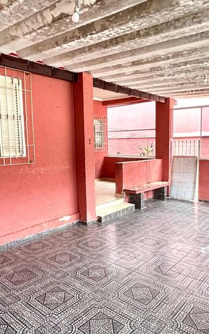 Casa para alugar com 80m², 2 quartos e 1 vaga Casa para alugar com 80m², 2 quartos e 1 vagaGaragem
