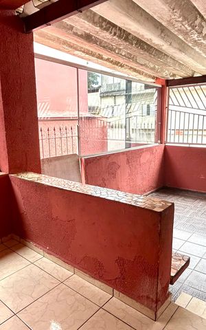 Casa para alugar com 80m², 2 quartos e 1 vaga Casa para alugar com 80m², 2 quartos e 1 vagaGaragem