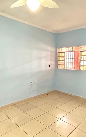 Casa para alugar com 80m², 2 quartos e 1 vaga Casa para alugar com 80m², 2 quartos e 1 vagaSala