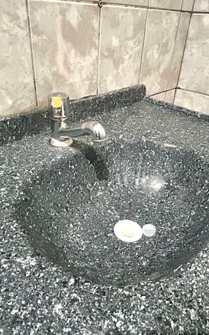 Casa para alugar com 80m², 2 quartos e 1 vaga Casa para alugar com 80m², 2 quartos e 1 vagaBanheiro