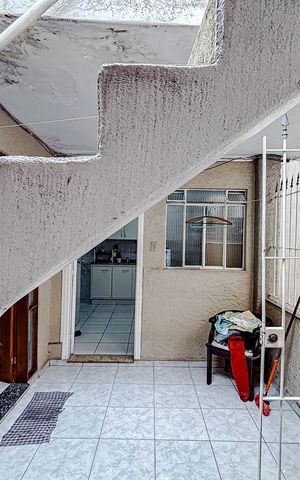 Casa para alugar com 50m², 2 quartos e sem vagaÁrea de Serviço