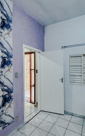 Casa para alugar com 50m², 2 quartos e sem vagaQuarto