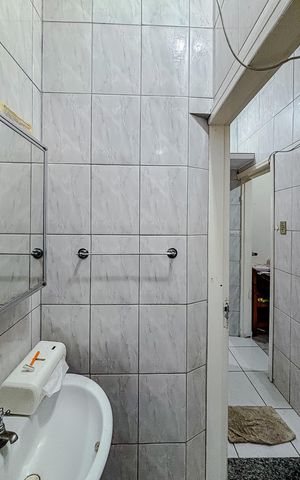 Casa para alugar com 50m², 2 quartos e sem vagaBanheiro