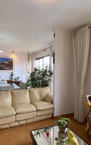Apartamento à venda com 120m², 5 quartos e 3 vagas Apartamento à venda com 120m², 5 quartos e 3 vagasSala