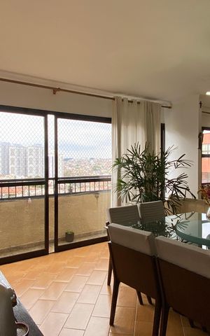 Apartamento à venda com 120m², 5 quartos e 3 vagas Apartamento à venda com 120m², 5 quartos e 3 vagasSala