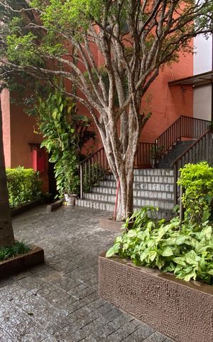 Apartamento à venda com 120m², 5 quartos e 3 vagas Apartamento à venda com 120m², 5 quartos e 3 vagasÁrea externa