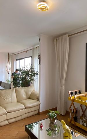 Apartamento à venda com 120m², 5 quartos e 3 vagas Apartamento à venda com 120m², 5 quartos e 3 vagasSala