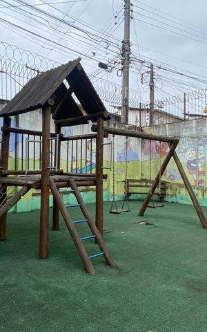 Apartamento à venda com 120m², 5 quartos e 3 vagas Apartamento à venda com 120m², 5 quartos e 3 vagasÁrea comum - Playground