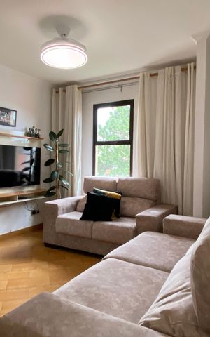 Apartamento à venda com 120m², 5 quartos e 3 vagas Apartamento à venda com 120m², 5 quartos e 3 vagasSala 2