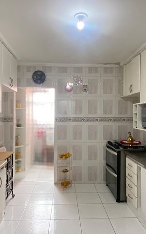Apartamento à venda com 120m², 5 quartos e 3 vagas Apartamento à venda com 120m², 5 quartos e 3 vagasCozinha - Área de Serviço