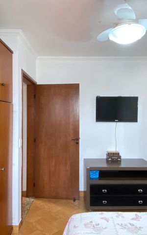 Apartamento à venda com 120m², 5 quartos e 3 vagas Apartamento à venda com 120m², 5 quartos e 3 vagasQuarto 1