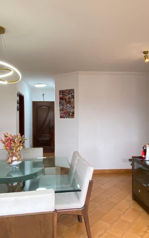 Apartamento à venda com 120m², 5 quartos e 3 vagas Apartamento à venda com 120m², 5 quartos e 3 vagasSala