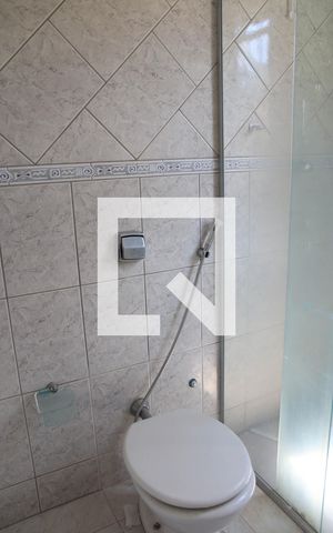 Casa para alugar com 240m², 4 quartos e 2 vagasBanheiro da Suíte
