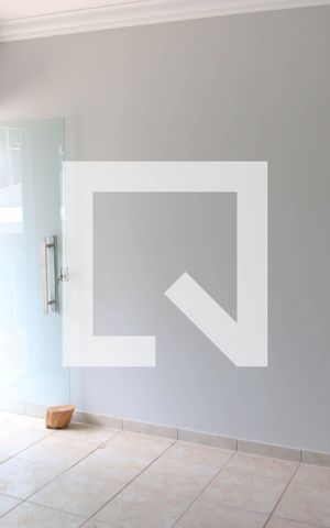 Casa para alugar com 240m², 4 quartos e 2 vagasSala