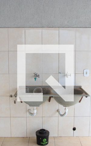 Casa para alugar com 240m², 4 quartos e 2 vagasÁrea de Serviço