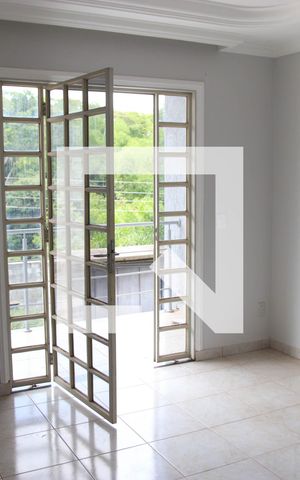 Casa para alugar com 240m², 4 quartos e 2 vagasQuarto 01