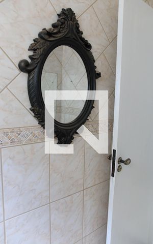 Casa para alugar com 240m², 4 quartos e 2 vagasLavabo