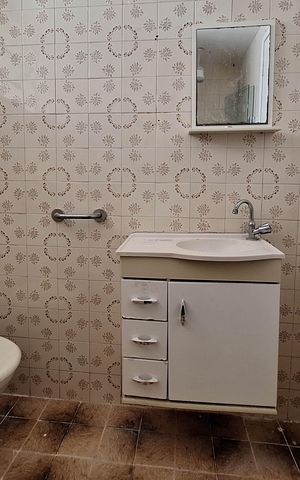 Apartamento à venda com 66m², 2 quartos e 1 vaga Apartamento à venda com 66m², 2 quartos e 1 vagaBanheiro