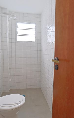 Apartamento para alugar com 48m², 2 quartos e sem vagaBanheiro