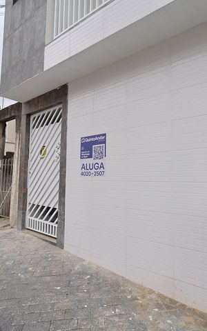 Apartamento para alugar com 48m², 2 quartos e sem vagaPlaca instalada em 23/10/2026 com o código:SWRM-970