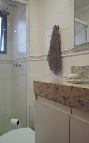 Apartamento à venda com 73m², 2 quartos e 1 vagaBanheiro da Suíte