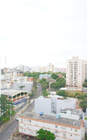 Apartamento à venda com 73m², 2 quartos e 1 vagaSuíte - Vista