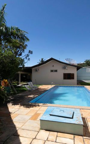 Casa para alugar com 416m², 4 quartos e 4 vagasPISCINA