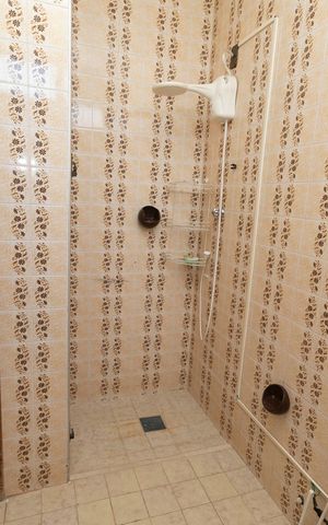 Casa para alugar com 416m², 4 quartos e 4 vagasBANHEIRO QUARTO Nº 3 - SUITE